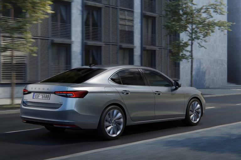 Skoda Superb 2023 8