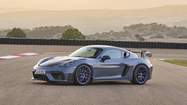 AS24 Porsche Cayman GT4 RS 2021 statisch voor